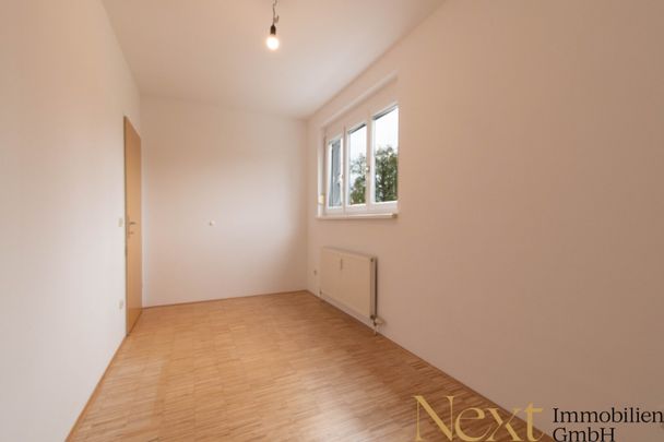 Gepflegte 3-Zimmer-Wohnung inkl. Einbauküche, Terrasse und Garage in Traun zu vermieten! - Photo 1