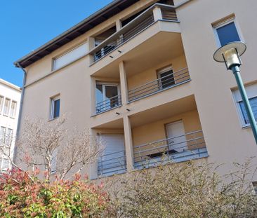 Location Appartement 3 pièces 70m² CONDRIEU 69420 - Photo 6