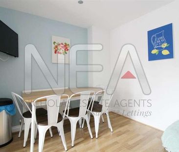 Pascal Crescent, Shinfield, Reading, RG2 - Photo 1