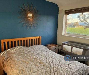 2 bedroom maisonette to rent - Photo 3