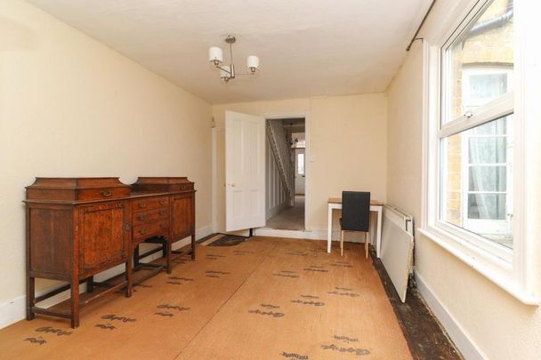 5 bedroom terraced house to rent - Photo 1