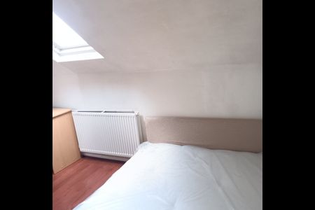 4 Bed Terraced House, Brudenell Avenue, LS6 - Photo 5