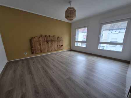 Location Maison 4 pièces 92m² LILLERS 62190 - Photo 3