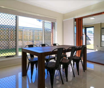 38 Opossum Cct, Springfield Lakes QLD 4300 - House For Rent | Domain - Photo 3