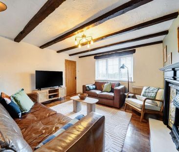 2 bedroom semi-detached house to rent - Photo 2