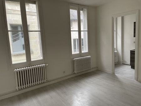 Location Appartement 3 pièces 63m² CHATELLERAULT 86100 - Photo 4