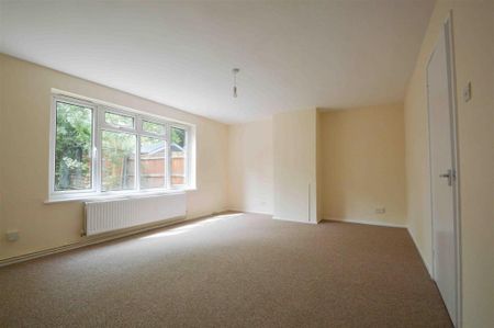 3 bedroom terraced house to rent - Photo 3