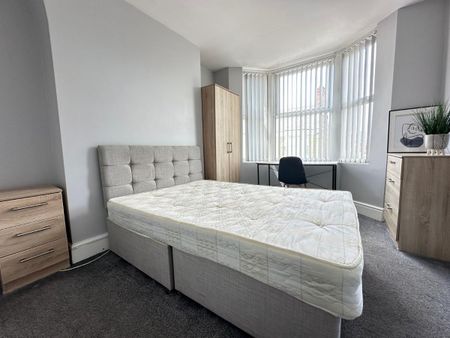 Adelaide Road, Kensington, Liverpool. - Photo 5