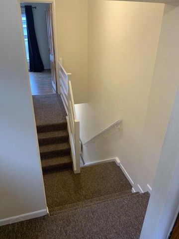 17 Chobham Street, Belfast, BT5 5BL - Photo 3