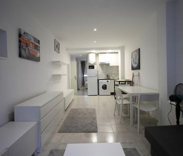 Estudio de alquiler en Moscardó - Photo 4