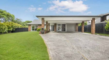 Fantastic Family Home - Photo 2