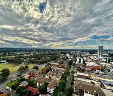One Bedroom Apartment with sweeping views For Lease - Photo 1
