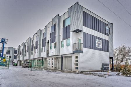 403 - 101 Panatella Square Northwest, Calgary - Photo 4