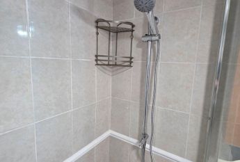 LONG TERM RENTAL IN LA CARIHUELA 3 BEDROOMS, AND PRIVATE PARKNG – tor501ts