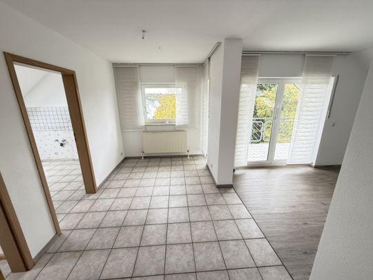 MO0971 - Helle Dachgeschosswohnung mit Balkon un Marienrachdorf - Photo 1