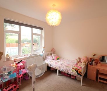 3 BED House To rent - Photo 3