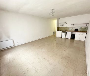 Location Appartement 1 pièce 34m² - Photo 4