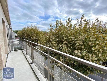 Location Appartement 3 pièces 62m² LE RAINCY 93340 - Photo 3