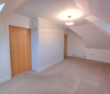 Alumhurst Road, Bournemouth - Photo 3