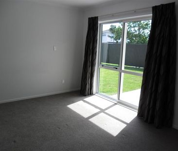 AVALON LIVING - Photo 5