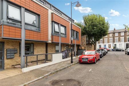 1 bedroom flat to rent - Photo 5