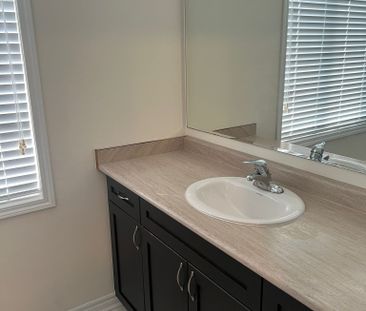 For Lease - 69 Reichert Court, Milton, Ontario - Photo 6