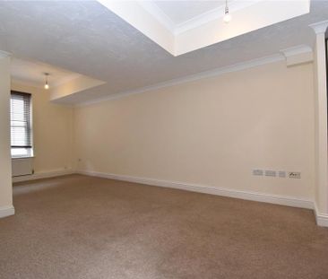 3 bedroom end of terrace house to rent - Photo 1