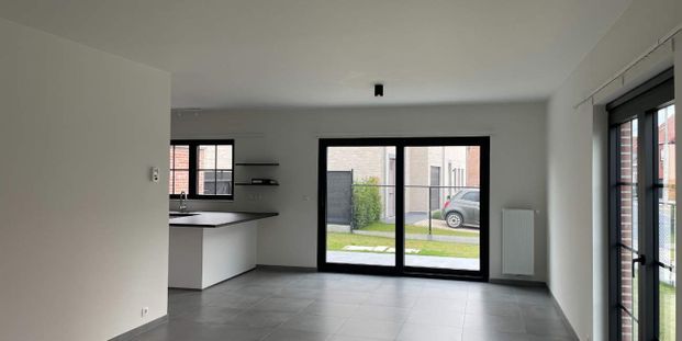 Woning te huur in Moorslede voor € 975 met 3 slaapkamers - Photo 1