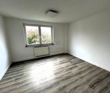 Kleine 2,5 Raum Wohnung in der 4. Etage mit Balkon. OHNE Aufzug !!! - Foto 3