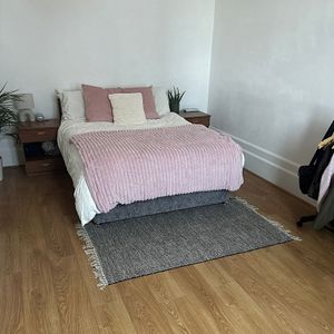 £750 PCM, Spacious One Bedroom First Floor Flat in Custom House, Dock View Road, Barry, Vale of Glamorgan, CF63 4AE - Photo 2