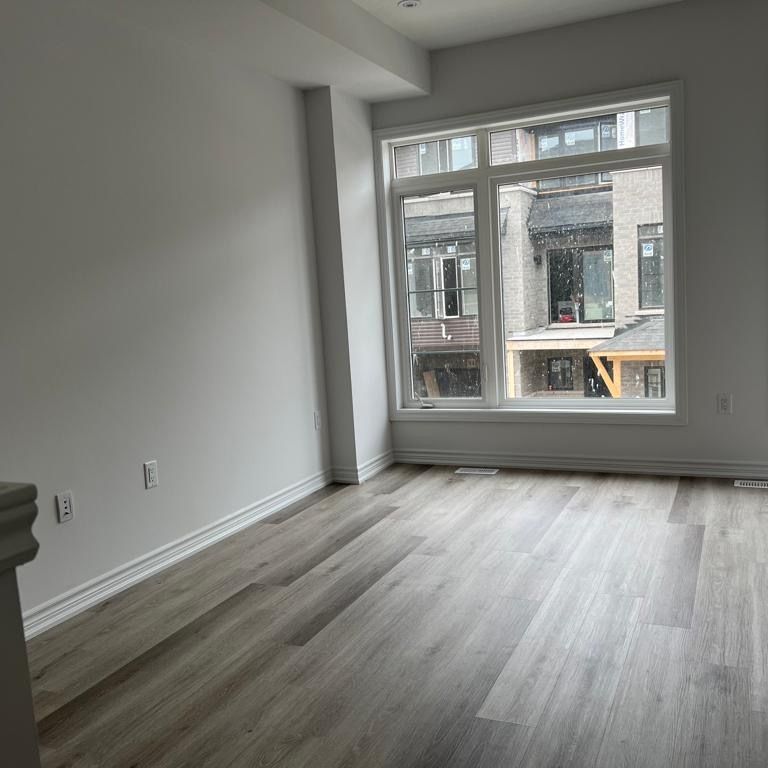 For Lease - 461 Blackburn Drive Unit# 102, Brantford, Ontario - Photo 1