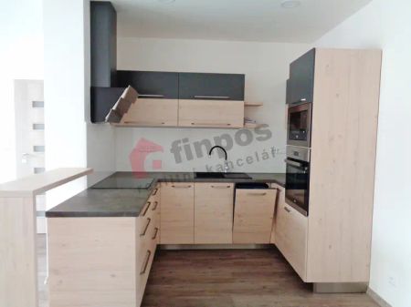 Pronájem přízemního moderního bytu 3kk 68 m - Фото 2