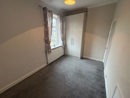 Brunshaw Road - Photo 4