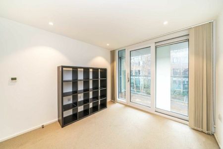 Spectrum Way, Wandsworth, SW18 - Photo 3