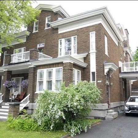 Studio 2e étage LIBRE - Photo 3