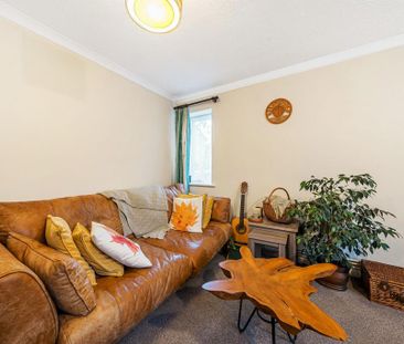 1 bedroom property to rent - Photo 1