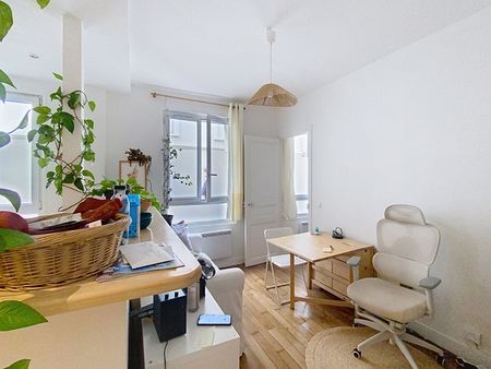 Appartement T2 PARIS à louer - Photo 2