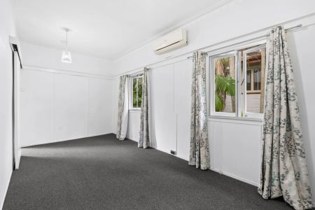 29 Gardiner Street, Alderley. - Photo 4