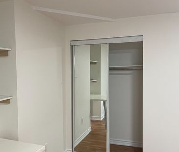 For Lease - 28 Aylesbury Drive, Brampton, Ontario - Photo 3