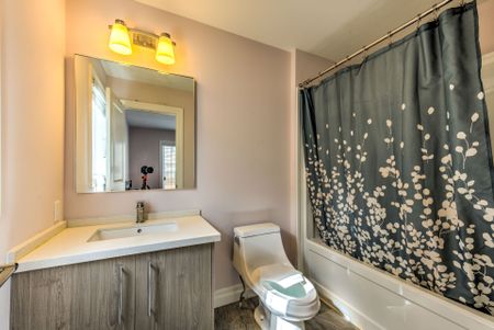 For Lease - 2619 Sheffield Boulevard Unit# 5, London South, Ontario - Photo 3