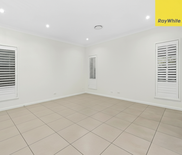 Near-New Metricon Home, 4 Bedrooms, 2 Living Areas, Ducted A/C, Sol... - Photo 1