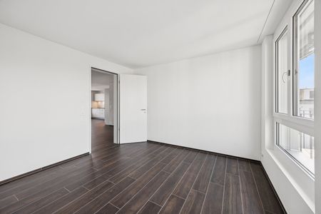 ERSTVERMIETUNG: 3.5-Zimmerwohnung an bester Lage in Zürich-Oerlikon - Photo 4