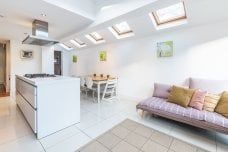 5 bedroom terraced house to rent - Photo 3