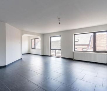 Instapklaar appartement met 2slpk. in rustige omgeving. - Photo 1