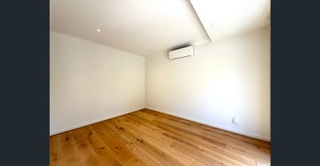 Modern Living in Premium Doncaster Position - Photo 3