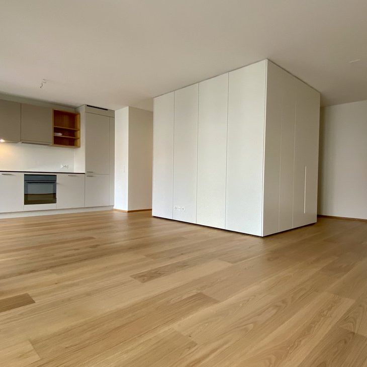Lichtdurchflutete Wohnung an zentraler Stadtlage - Foto 1