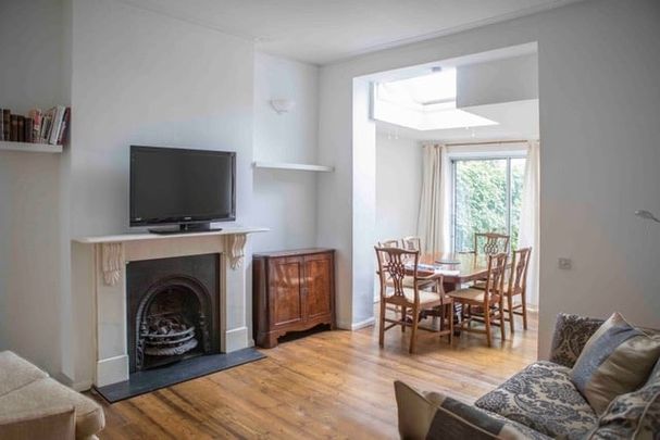 2 Bed Flat, Acton Lane, W4 - Photo 1