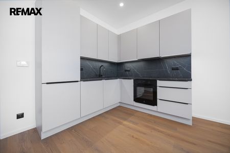 Pronájem bytu 2+kk v osobním vlastnictví 46 m², Praha 4 - Nusle - Фото 4
