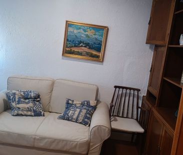 Piso de alquiler en Carrer del Pintor Navarro Llorens, Arrancapins - Photo 3