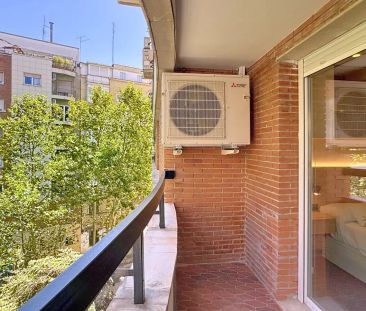 Room in a shared 6-bedroom apartment for rent in Castillejos. - Foto 1
